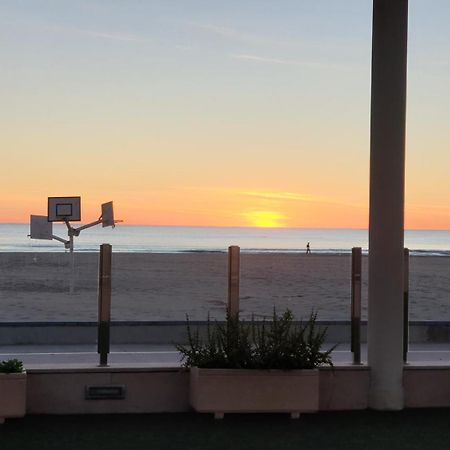 Beach Valencia Luxury A40-28 Apartment With Terrace And Sea Views Екстериор снимка